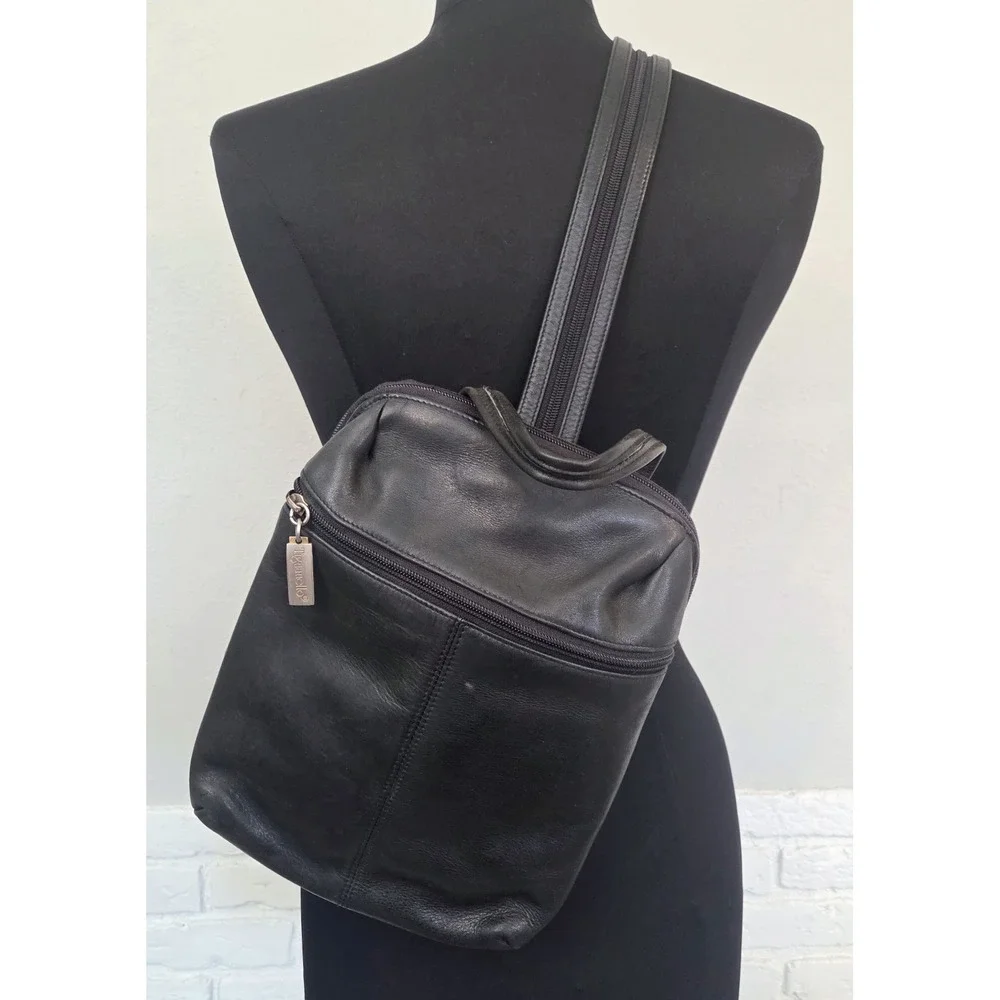 Tignanello Black Soft Leather Sling Backpack Purse Bag Vintage Y2K Convertible‎